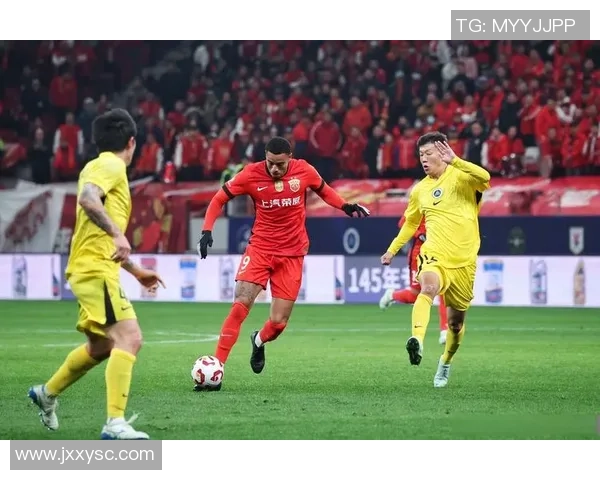 赛后分析：上海足球队与深圳足球队技术对决的深度剖析与启示