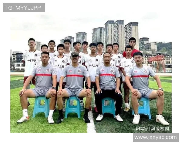 重庆足球队在足球团队协作排行榜中荣获第五名展现出强大团队精神与实力