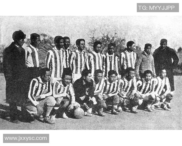 民国时期足球明星盘点与成就回顾探讨