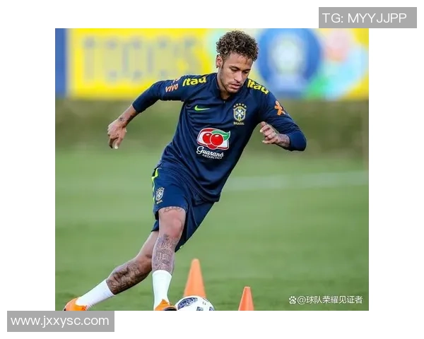 内马尔展现足球与舞蹈完美结合的魅力瞬间 内马尔展现足球与舞蹈完美结合的魅力瞬间