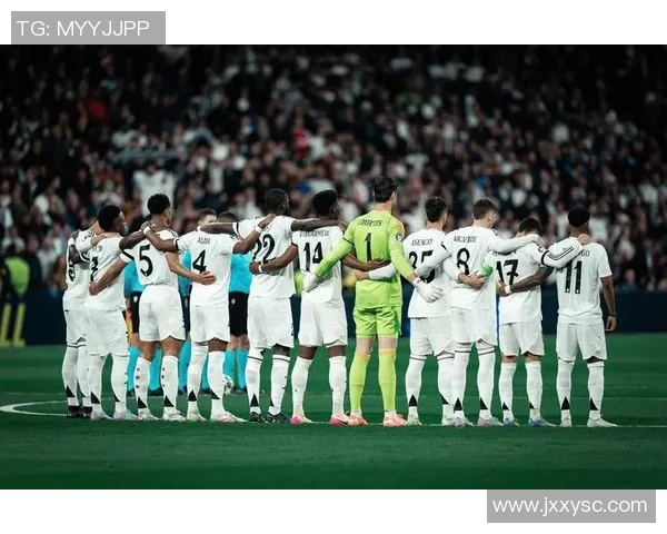 本世纪最具影响力的足球明星全景盘点与成就回顾